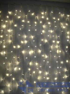 Гирлянда светодиодная "Бахрома" 1.8х0.5м 48LED схема нитей 1/2/3/5/3/2 тепл. бел. IP20 возможность соединения до 3шт 220В КОСМОС KOC_CUR-V21