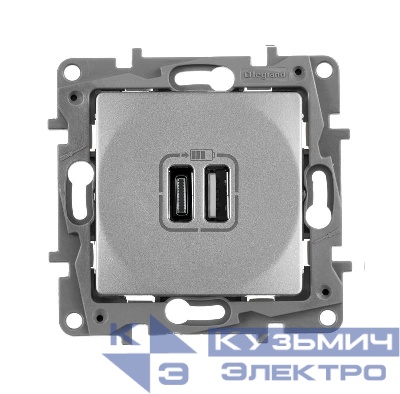 Устройство зарядное Etika с 2-мя USB разъемами A и C 240В/5В 3000мА алюм. IEK 672436