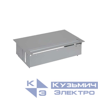 Блок розеточный врезной с крышкой и мет. вводом 3х2P+E 2хUSB зарядное уст. 1 пустой мод. алюм. Simon 400 45523000-133