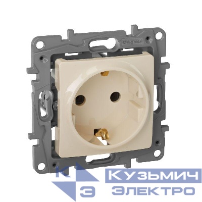 Розетка 1-м СП Etika 16А IP20 250В 2P+E с заземл. немецк. стандарт винтов. клеммы механизм сл. кость IEK 672321