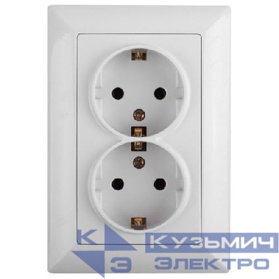 Розетка 2-м СП Solo 4-208-01 16А 250В IP20 2х2P+E Schuko с заземл. защ. шторки бел. Intro Б0053697