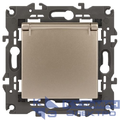 Розетка 1-м СП Эра Elegance 14-2103-04 16А IP20 16AX 250В 2P+E Schuko защ. шторки с крышкой шампань Эра Б0034281