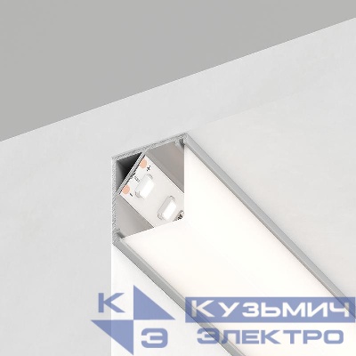 Профиль угловой квадратный 16х16мм CAB281 с матов. экраном 2 заглушками 4 крепежами в комплекте алюм. серебр. FERON 10300