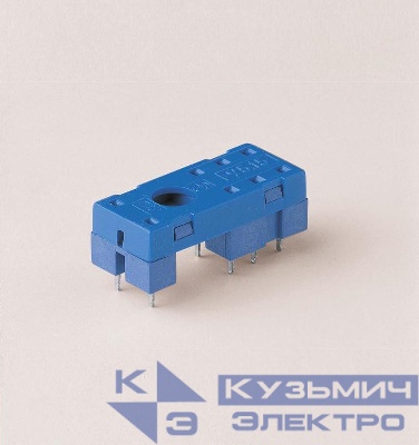 Розетка для монтажа на плате для реле 41.52 41.61 41.81 в комплекте пластик. клипса 095.42 версия: син. FINDER 95152SLA